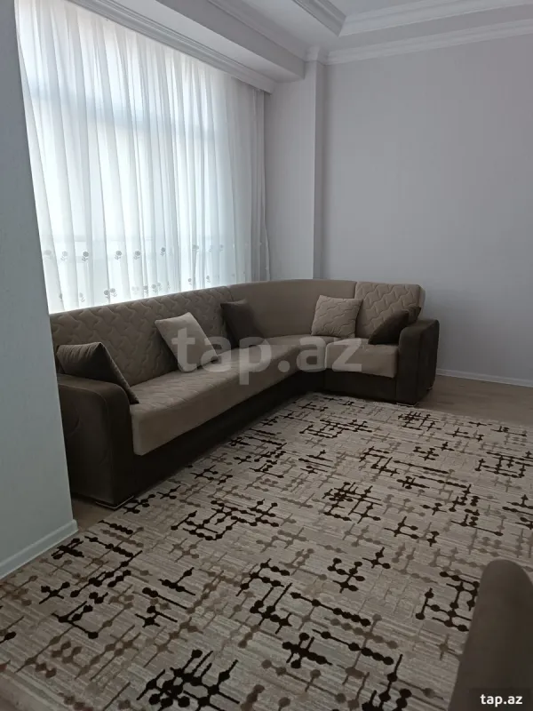 Kirayə verilir 3 otaqlı yeni tikili 116 m²