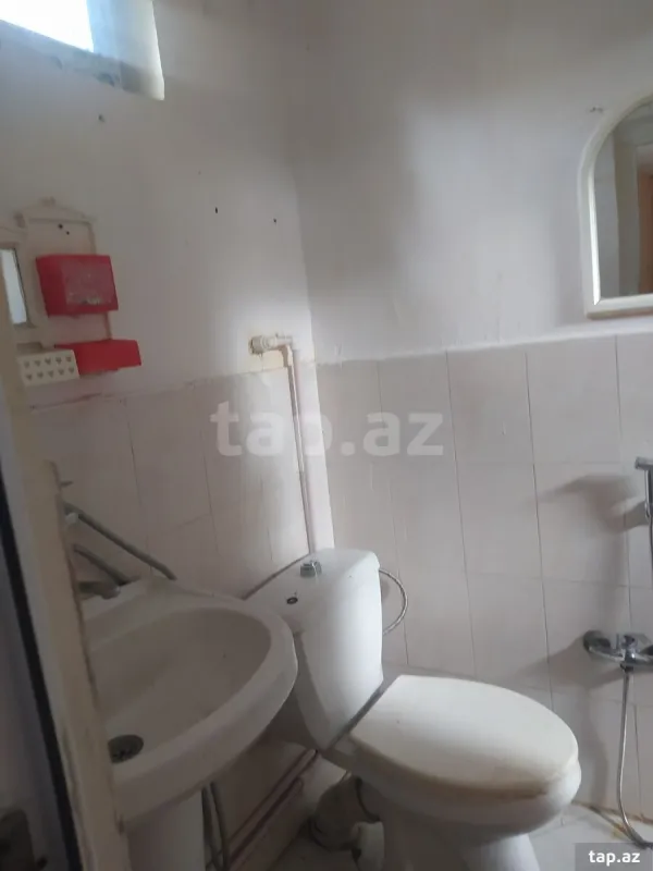 Kirayə verilir 2 otaqlı həyət evi