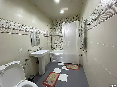 Kirayə verilir 5 otaqlı həyət evi