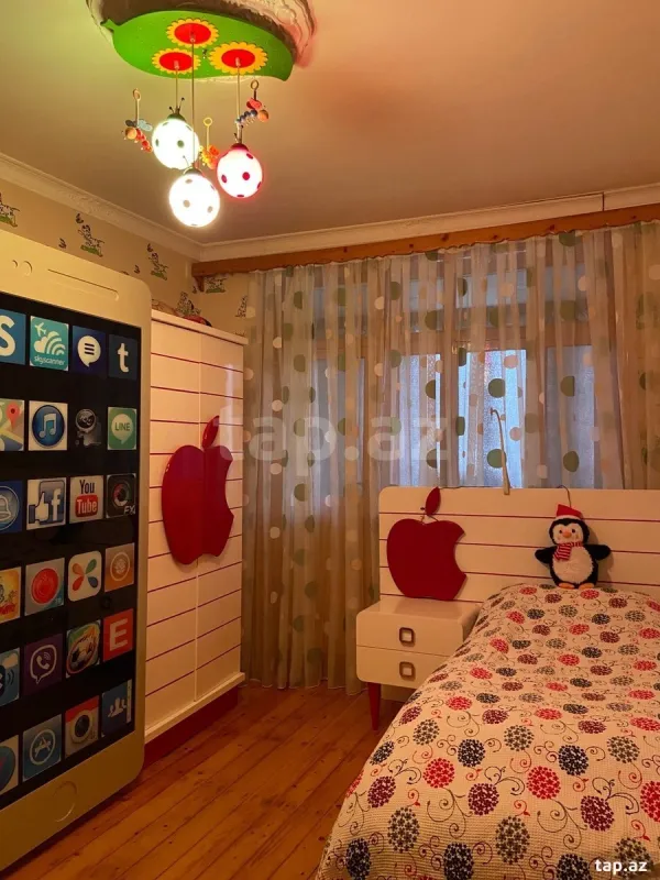 Satılır 3 otaqlı mənzil 68 m²