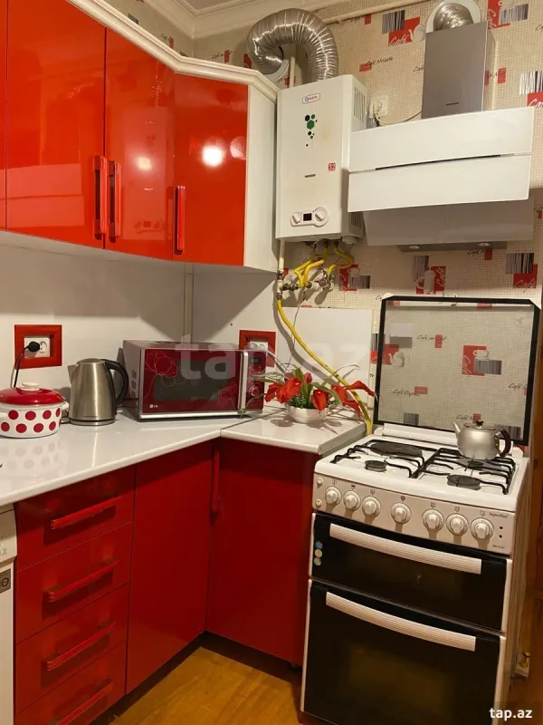 Satılır 3 otaqlı mənzil 68 m²