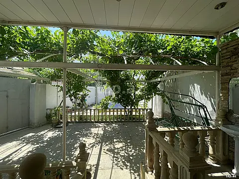 Kirayə verilir 3 otaqlı həyət evi
