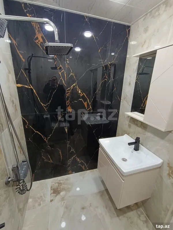 Satılır 3 otaqlı mənzil 70 m²