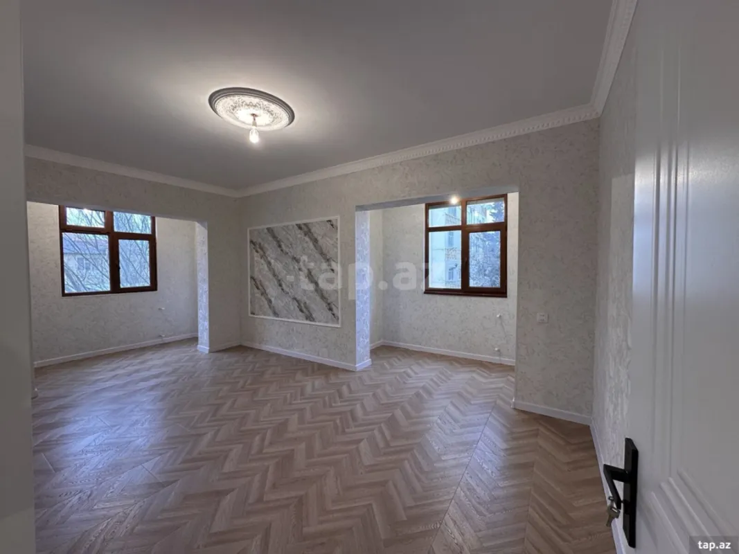 Satılır 3 otaqlı mənzil 100 m²