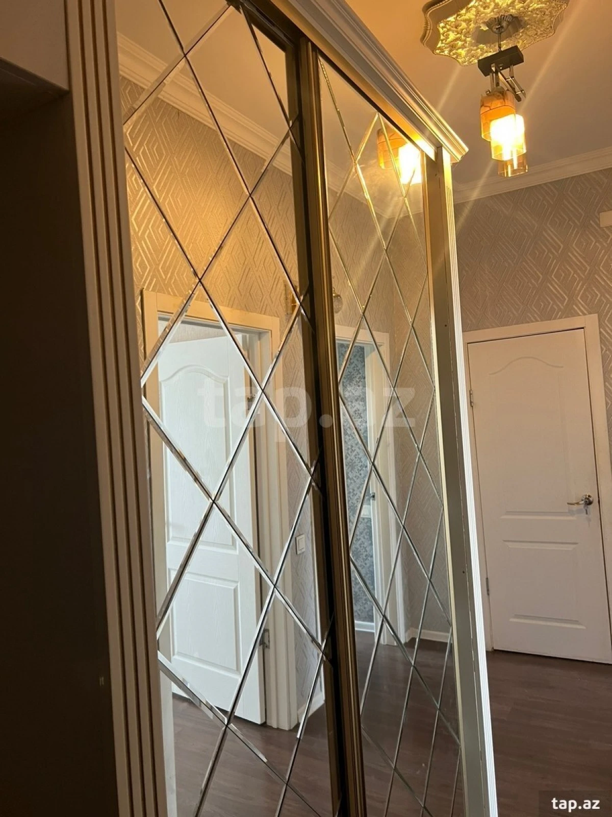 Kirayə verilir 2 otaqlı yeni tikili 60 m²