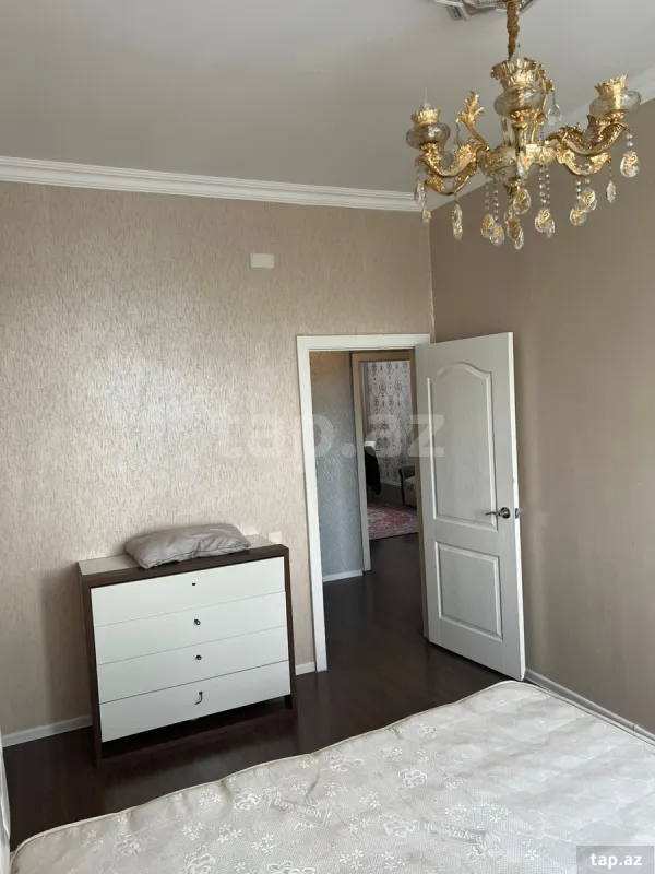 Kirayə verilir 2 otaqlı yeni tikili 60 m²