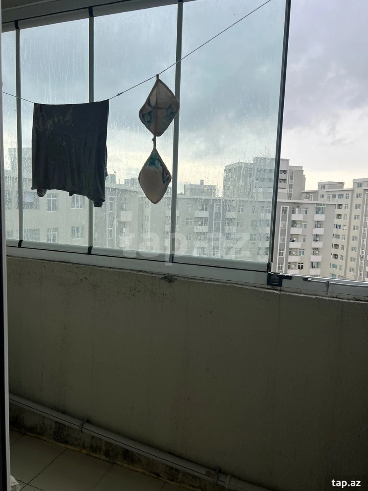 Kirayə verilir 2 otaqlı yeni tikili 60 m²