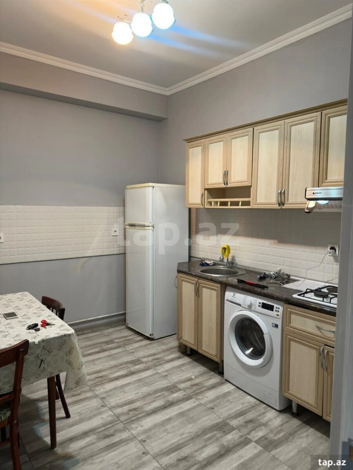 Kirayə verilir 1 otaqlı yeni tikili 45 m²