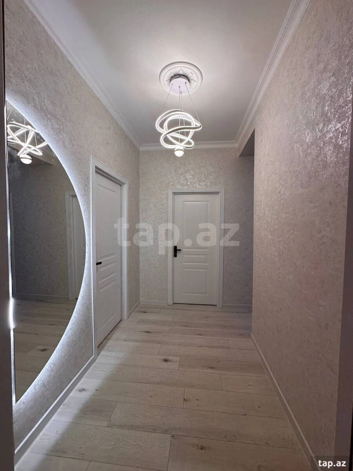 Satılır 3 otaqlı yeni tikili 90 m²