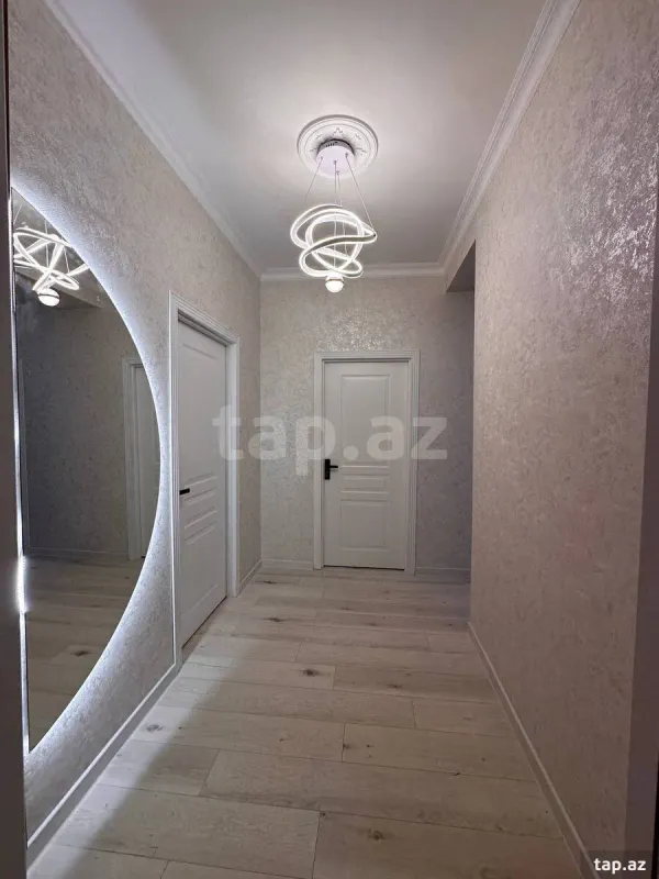 Satılır 3 otaqlı yeni tikili 90 m²