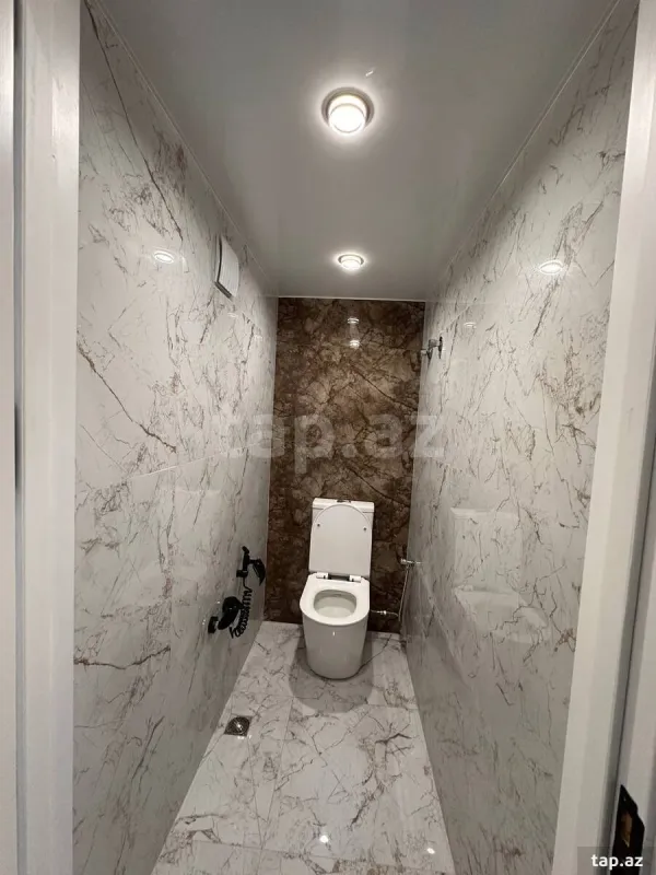 Satılır 3 otaqlı yeni tikili 90 m²