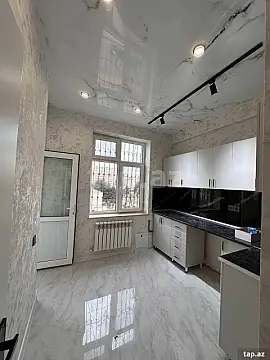 Satılır 3 otaqlı yeni tikili 90 m²