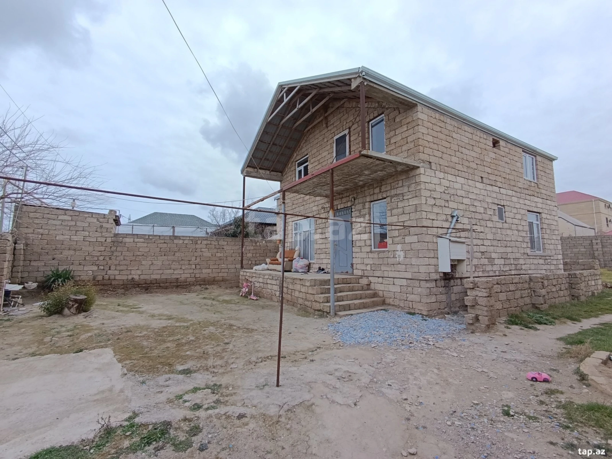 Satılır 4 otaqlı həyət evi 110 m²