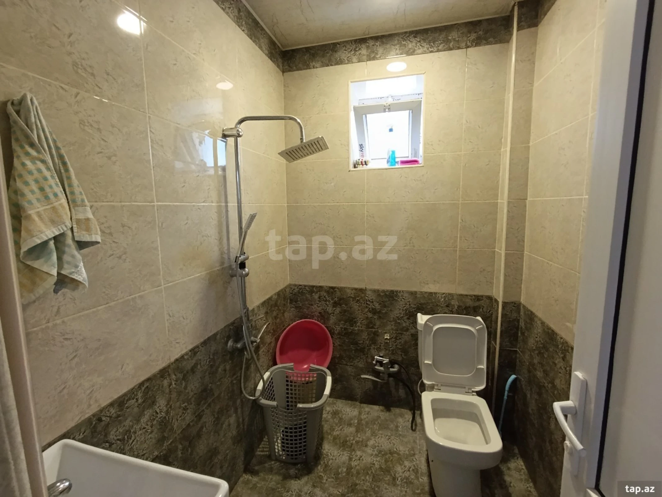 Satılır 4 otaqlı həyət evi 110 m²