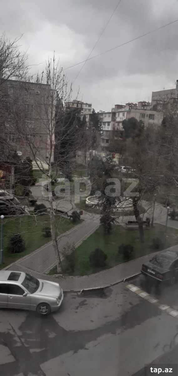 Satılır 1 otaqlı mənzil 50 m²