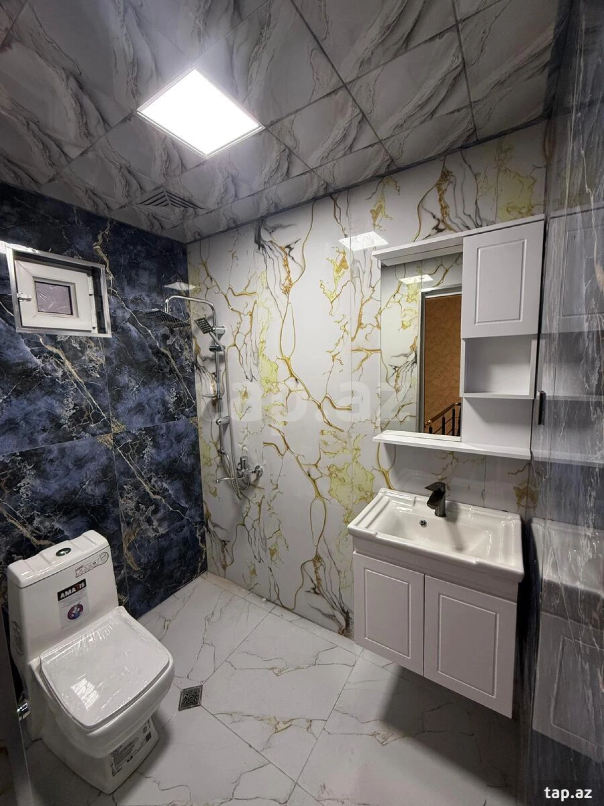Satılır 4 otaqlı həyət evi