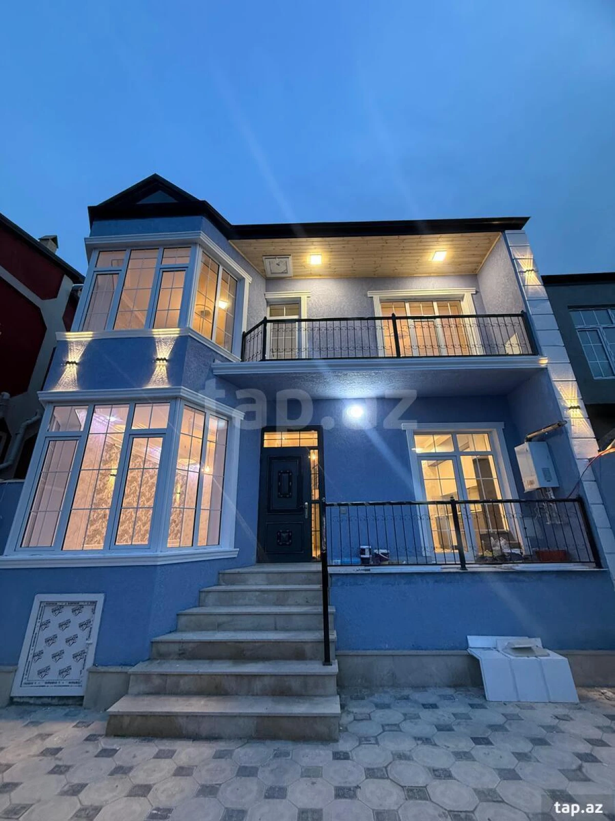 Satılır 4 otaqlı həyət evi