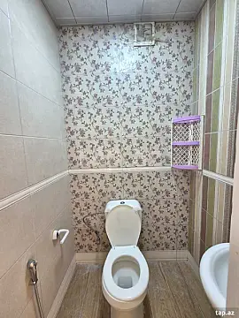 Kirayə verilir 3 otaqlı yeni tikili 140 m²