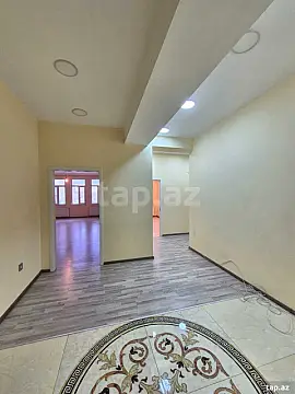 Kirayə verilir 3 otaqlı yeni tikili 140 m²