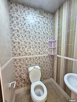Kirayə verilir 3 otaqlı yeni tikili 140 m²