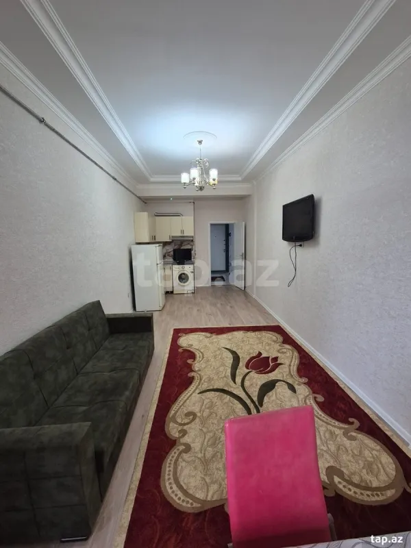 Kirayə verilir 2 otaqlı mənzil 75 m²