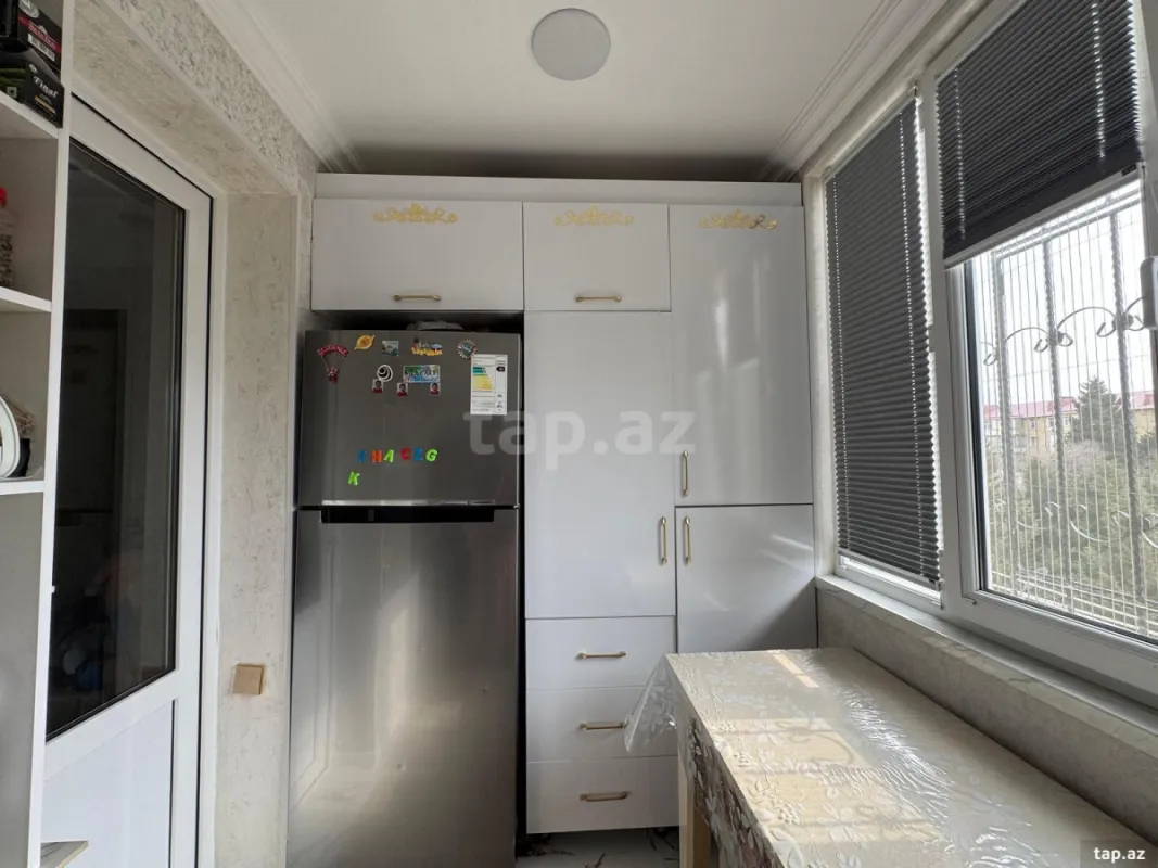Satılır 3 otaqlı mənzil 70 m²