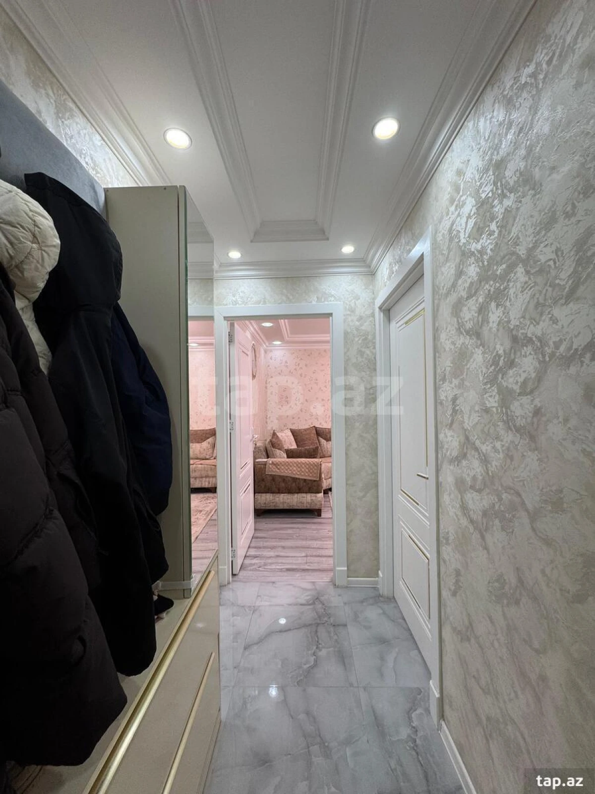 Satılır 3 otaqlı mənzil 70 m²