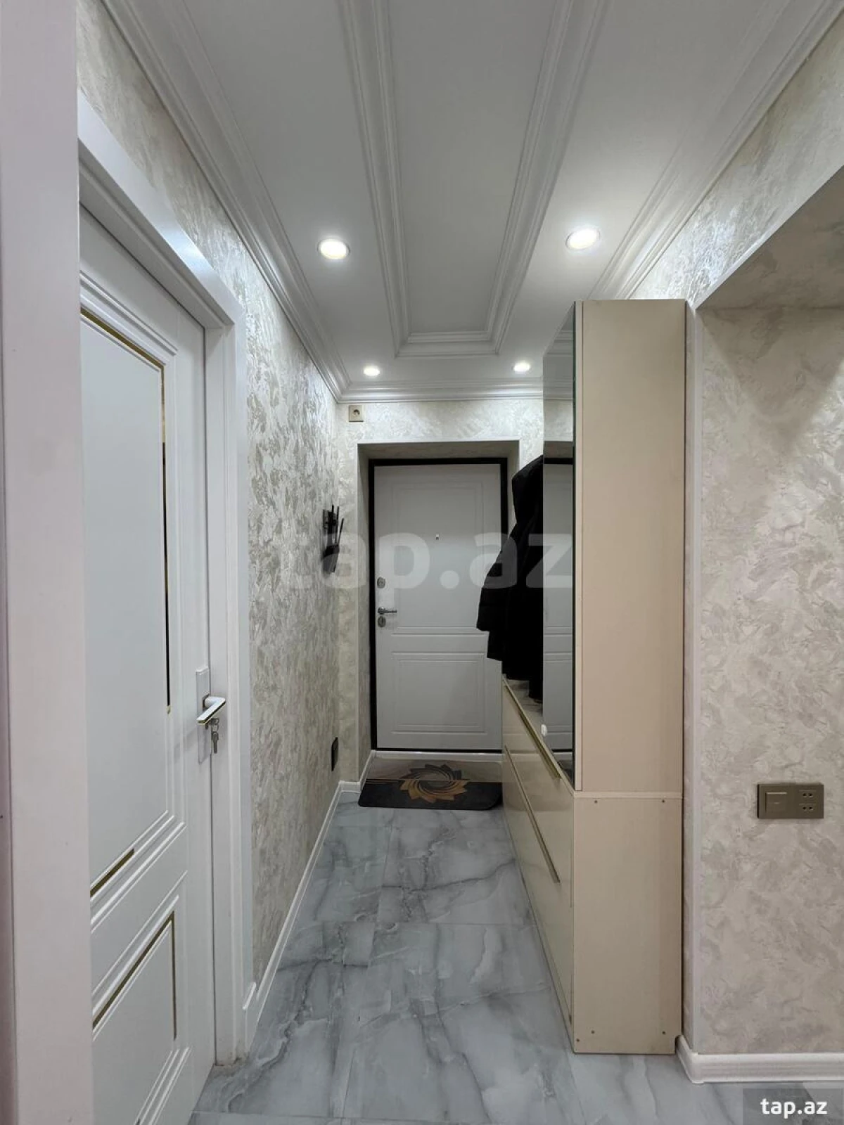 Satılır 3 otaqlı mənzil 70 m²