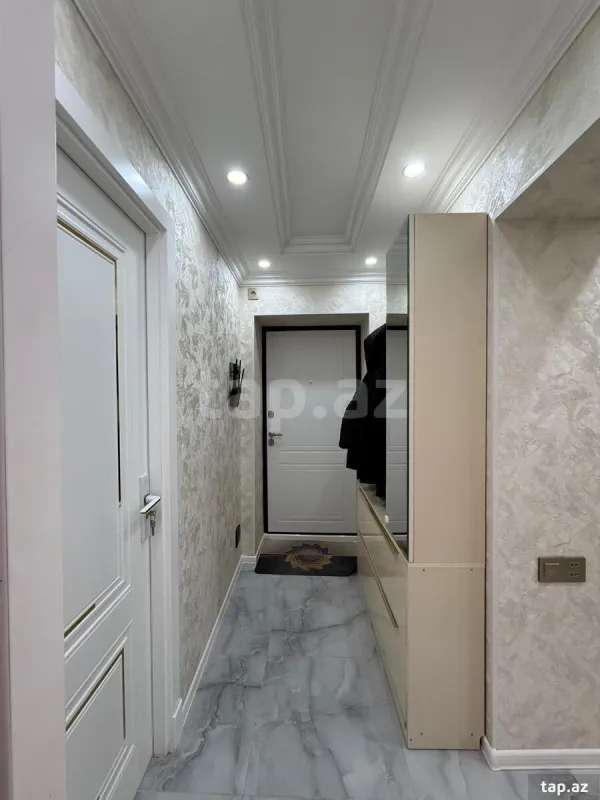Satılır 3 otaqlı mənzil 70 m²