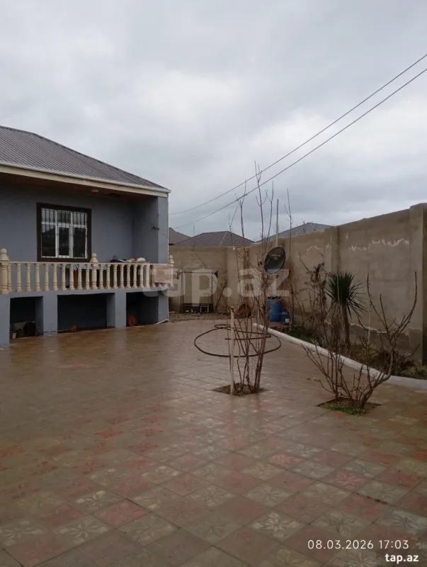 Satılır 3 otaqlı həyət evi