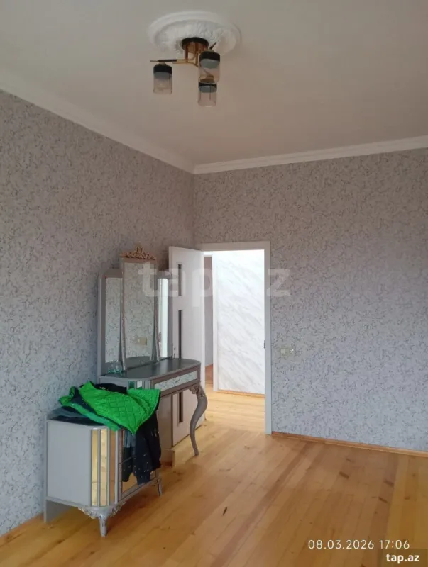 Satılır 3 otaqlı həyət evi