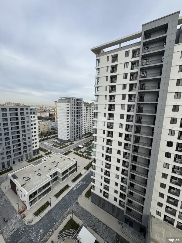 Kirayə verilir 2 otaqlı yeni tikili 60 m²