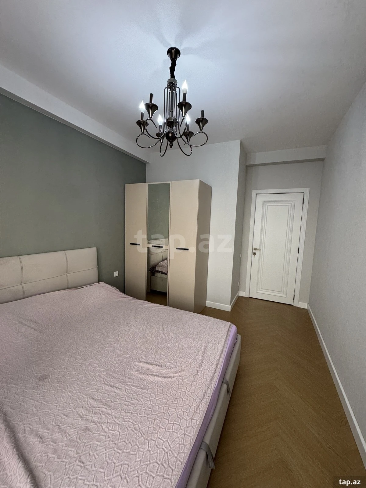 Kirayə verilir 2 otaqlı yeni tikili 60 m²