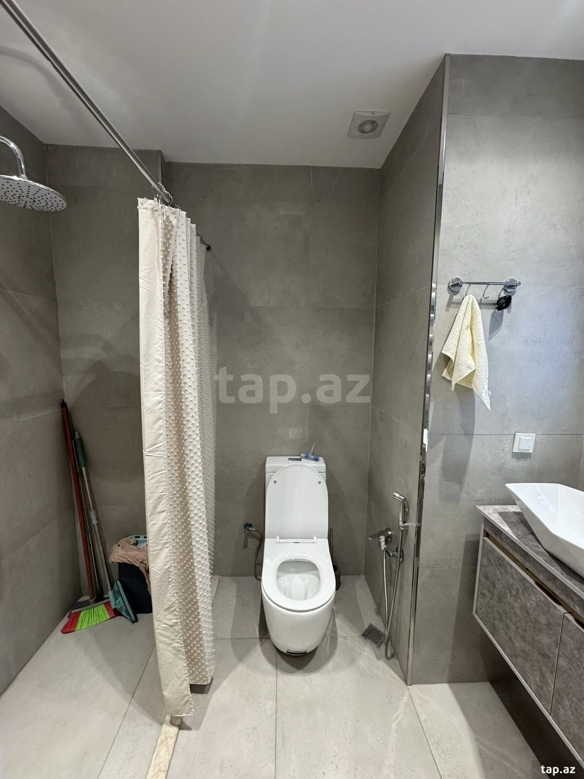 Kirayə verilir 2 otaqlı yeni tikili 60 m²