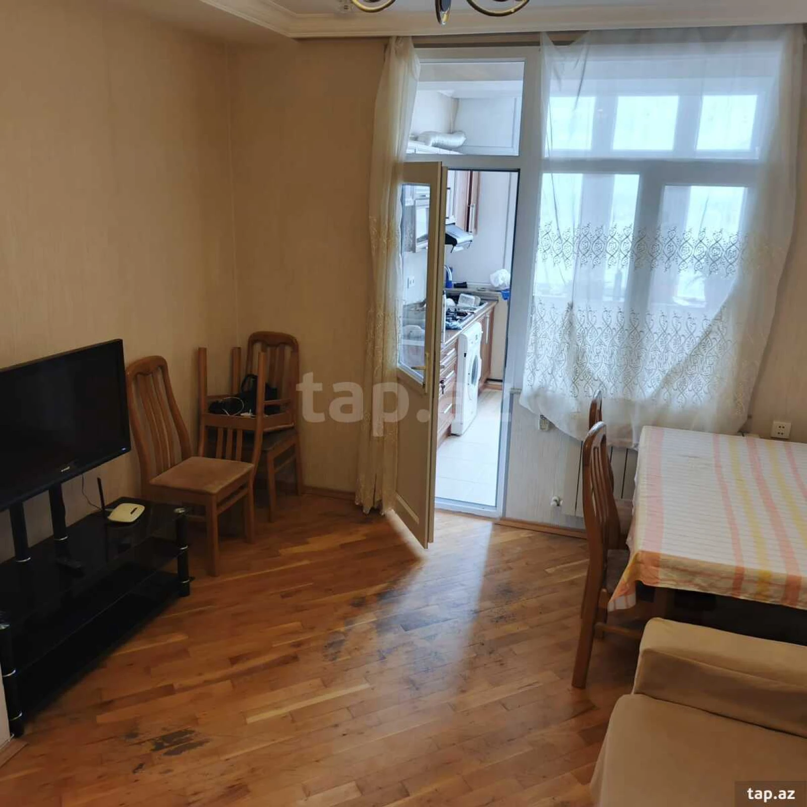 Kirayə verilir 2 otaqlı yeni tikili 60 m²