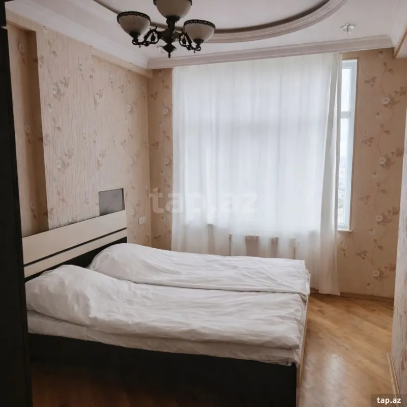 Kirayə verilir 2 otaqlı yeni tikili 60 m²