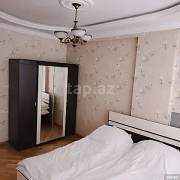 Kirayə verilir 2 otaqlı yeni tikili 60 m²