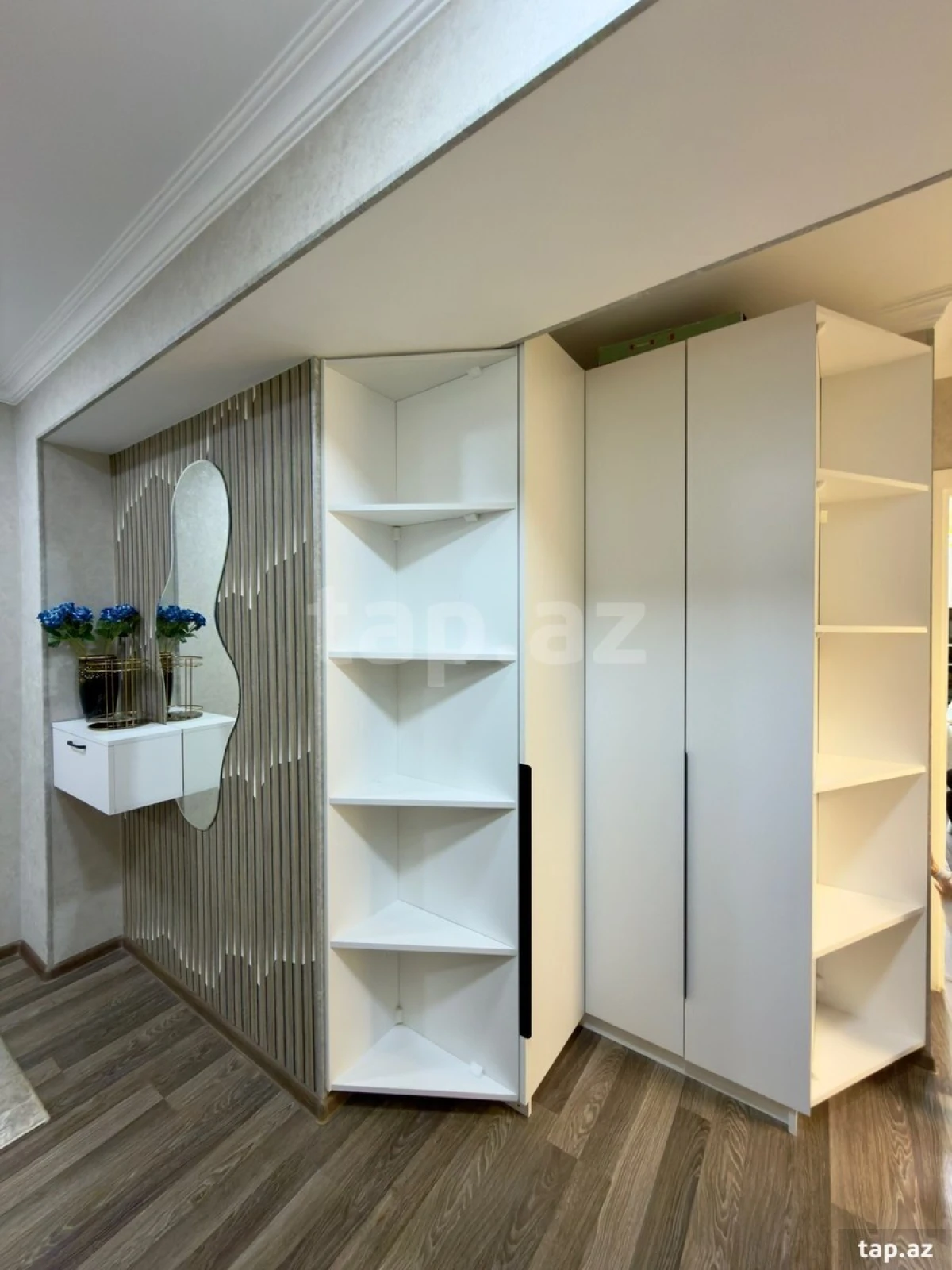 Satılır 3 otaqlı yeni tikili 82 m²