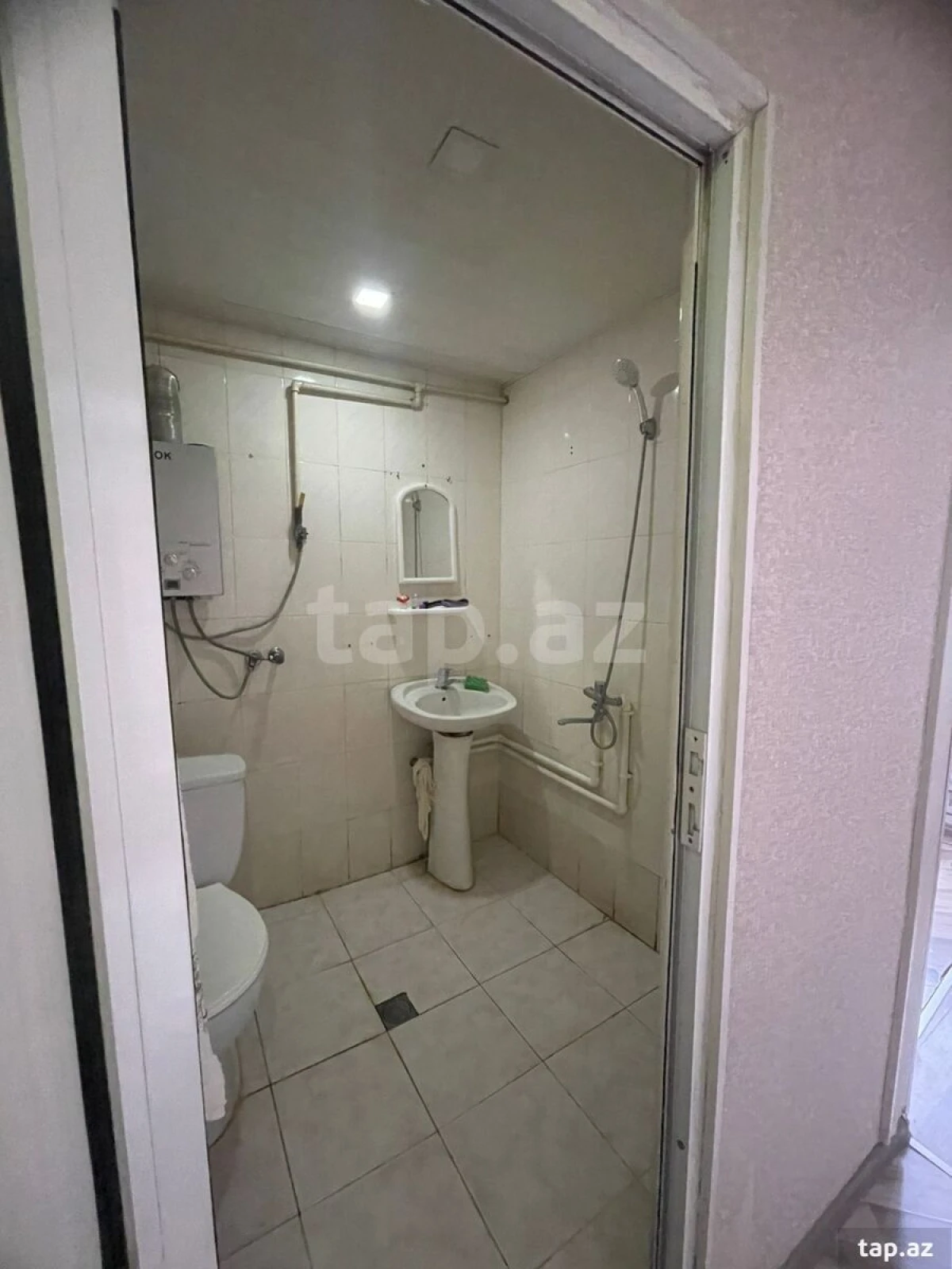 Kirayə verilir 1 otaqlı mənzil 40 m²