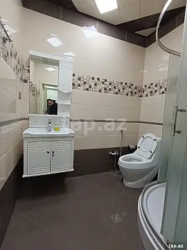 Kirayə verilir 2 otaqlı yeni tikili 74 m²