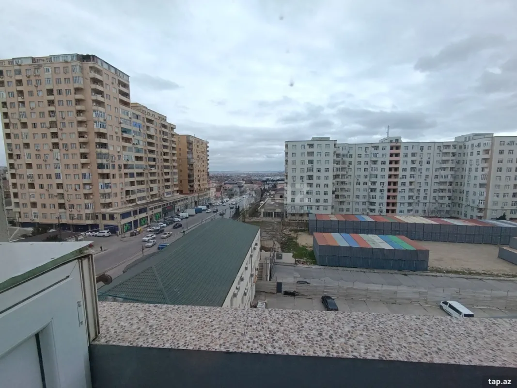 Kirayə verilir 2 otaqlı yeni tikili 74 m²