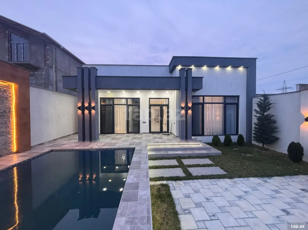 Satılır 4 otaqlı həyət evi