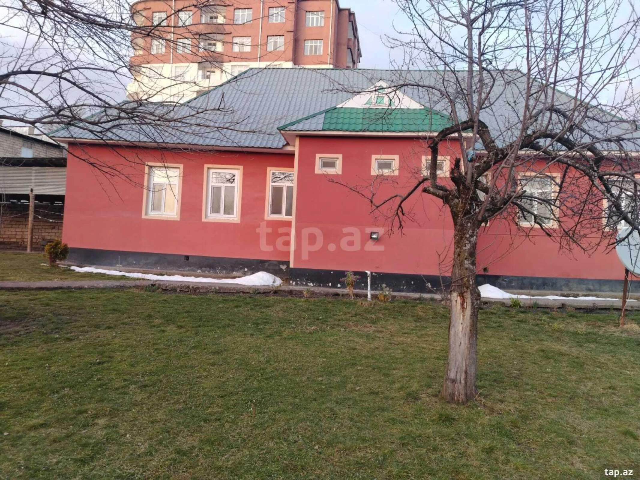 Satılır torpaq sahəsi