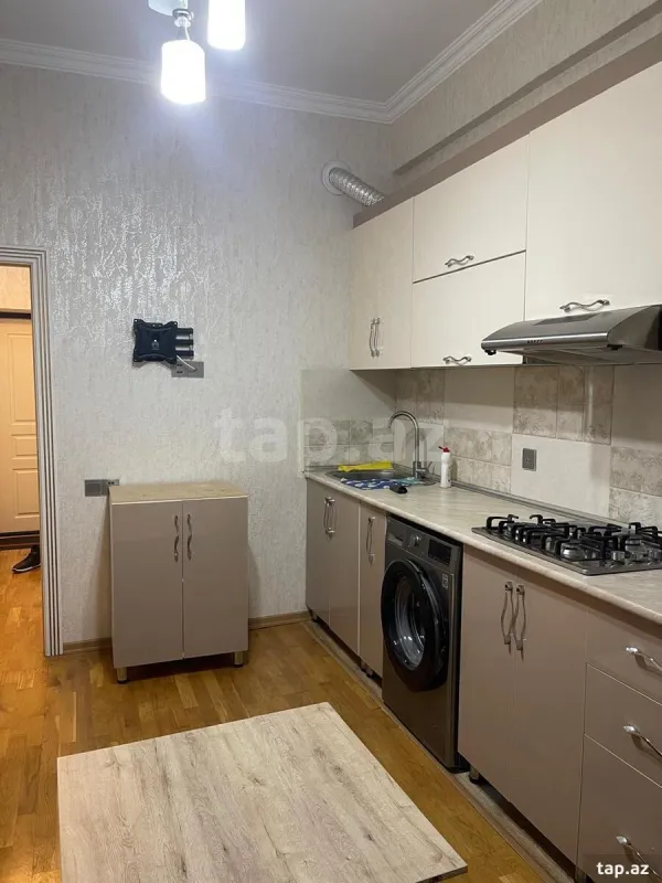 Kirayə verilir 1 otaqlı yeni tikili 60 m²