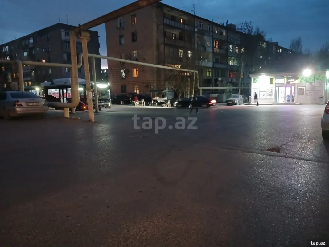Satılır 2 otaqlı mənzil 55 m²
