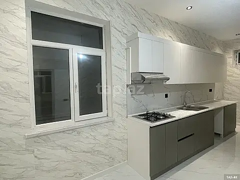 Kirayə verilir 3 otaqlı yeni tikili 85 m²