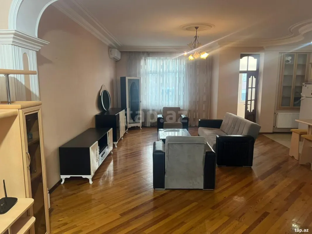 Kirayə verilir 2 otaqlı yeni tikili 87 m²