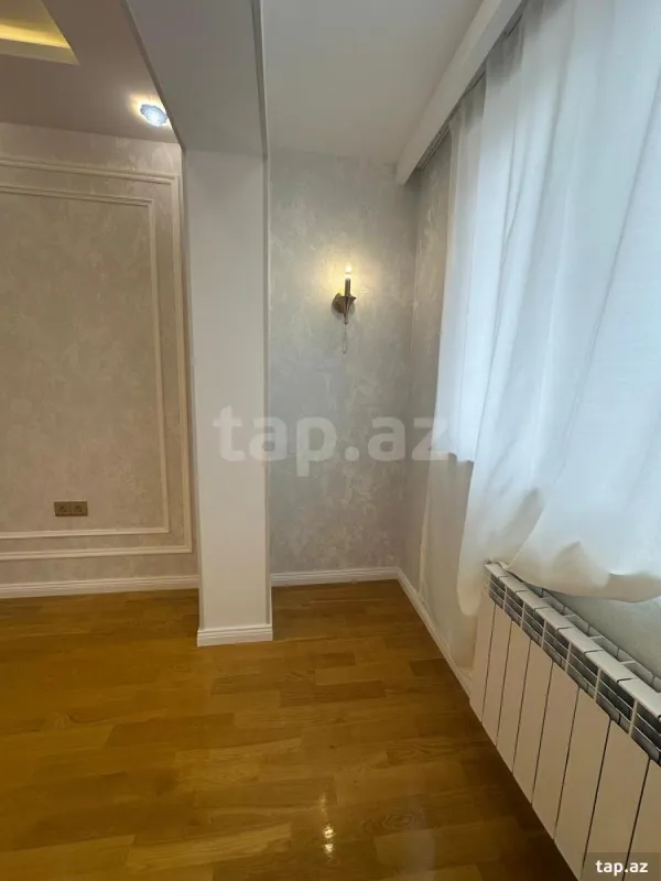 Satılır 3 otaqlı mənzil 90 m²