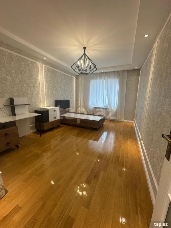 Satılır 3 otaqlı mənzil 90 m²