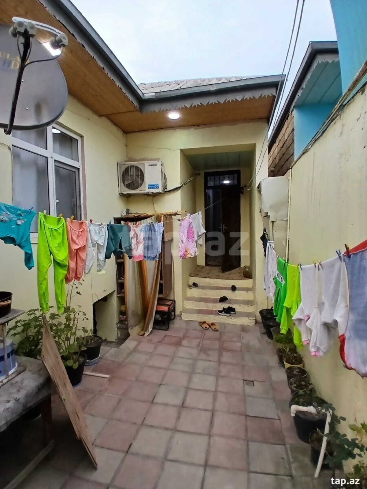 Satılır 3 otaqlı həyət evi